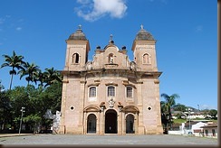 Mariana church in Brazil by Leandro Ciuffo on flickr