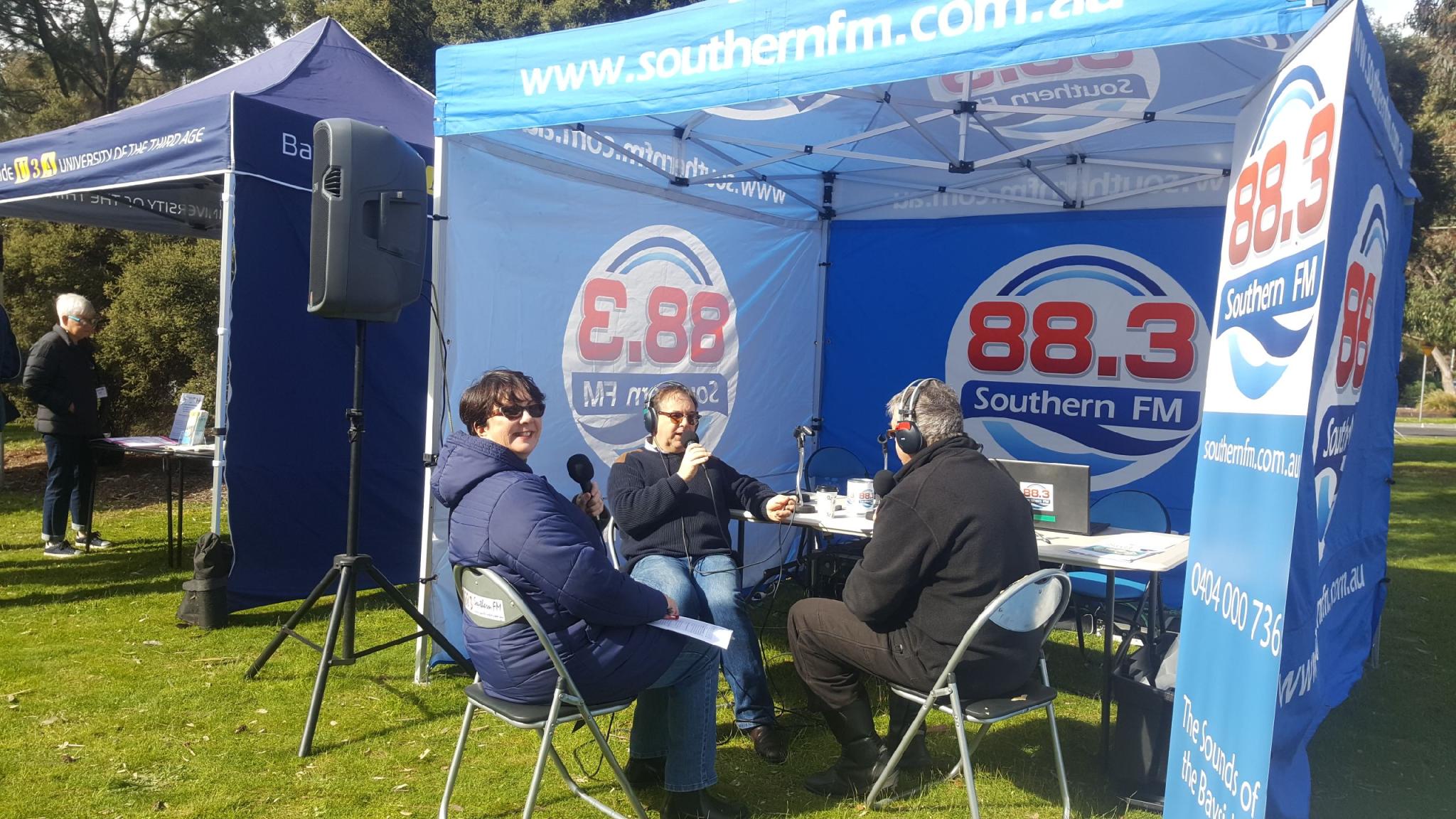 Live and local at Beaumaris Concourse Podcast 88.3 Southern FM